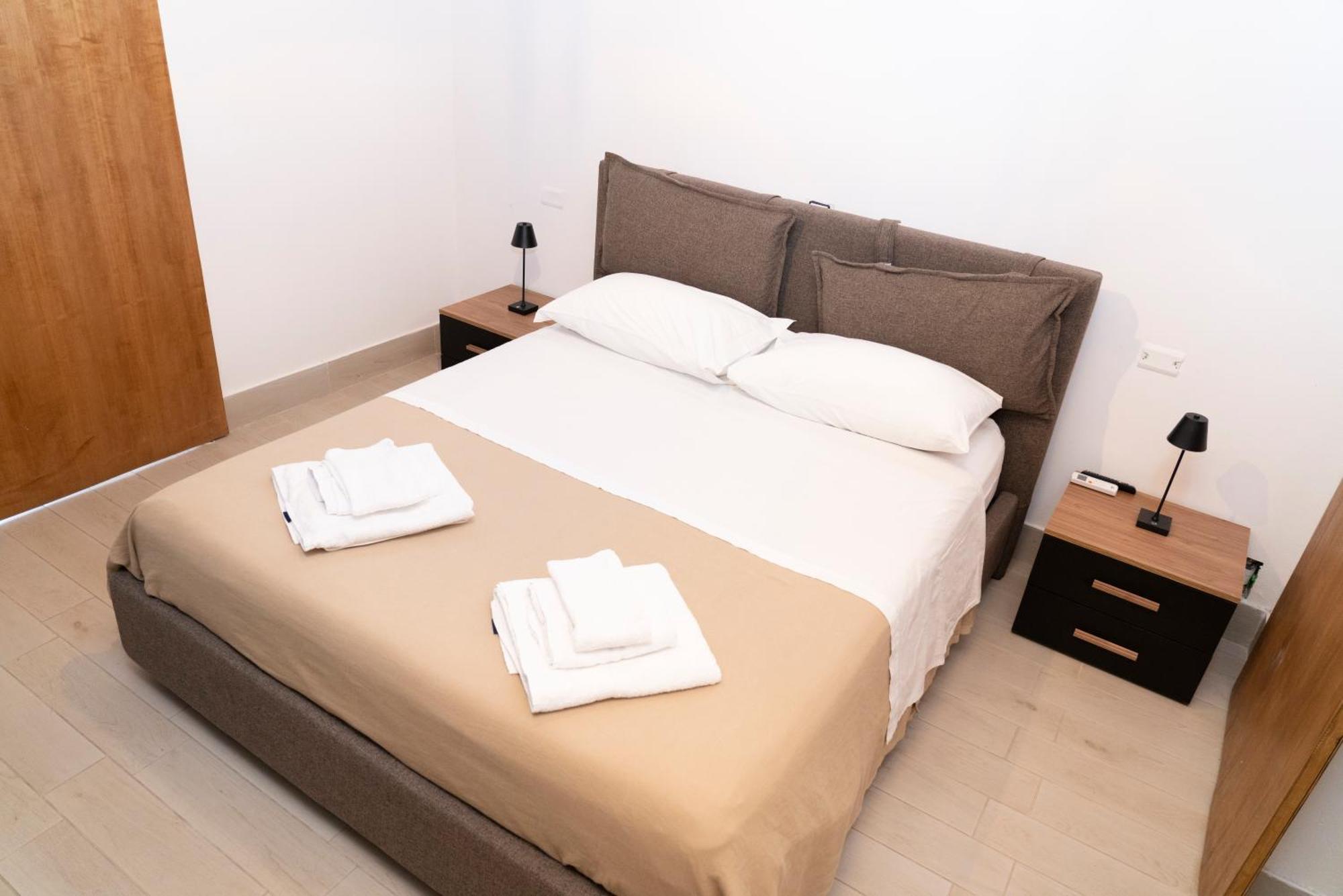 Politeama Apartment Home Палермо Екстериор снимка